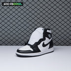 Jordan 1 Retro Black White 555088-010 Unisex