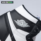 Jordan 1 Retro Black White 555088-010 Unisex