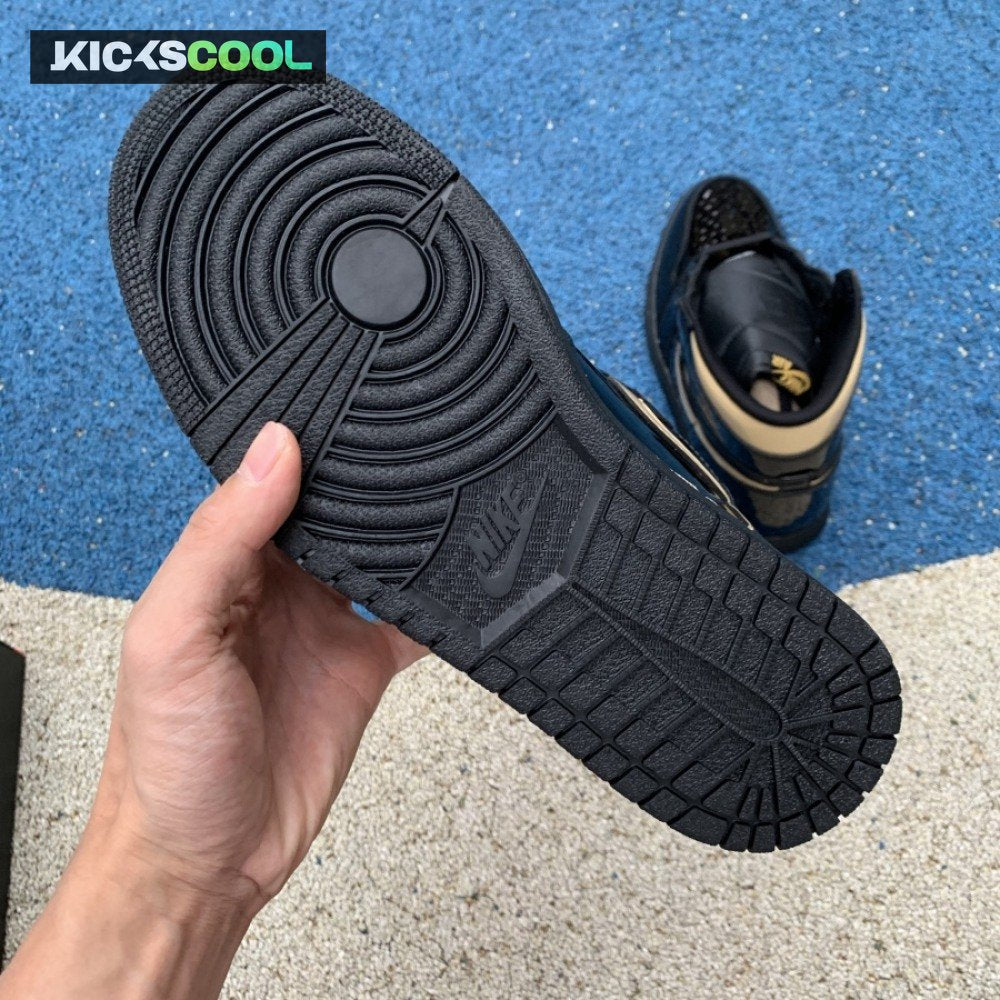 Jordan 1 Retro High Black Metallic Gold (2020) Unisex