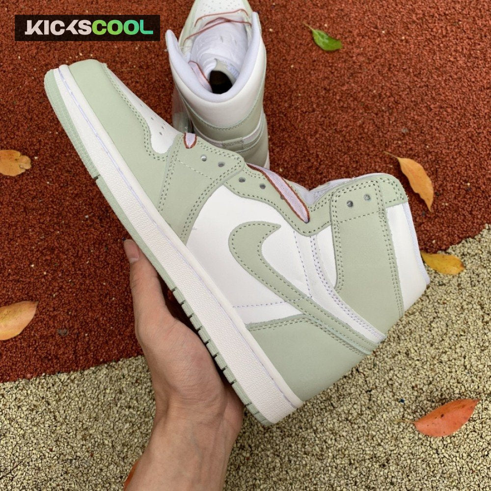 Air Jordan 1 Retro High OG 'Seafoam' Unisex