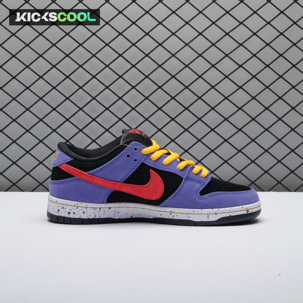 Dunk Low Pro SB 'ACG Terra' Unisex