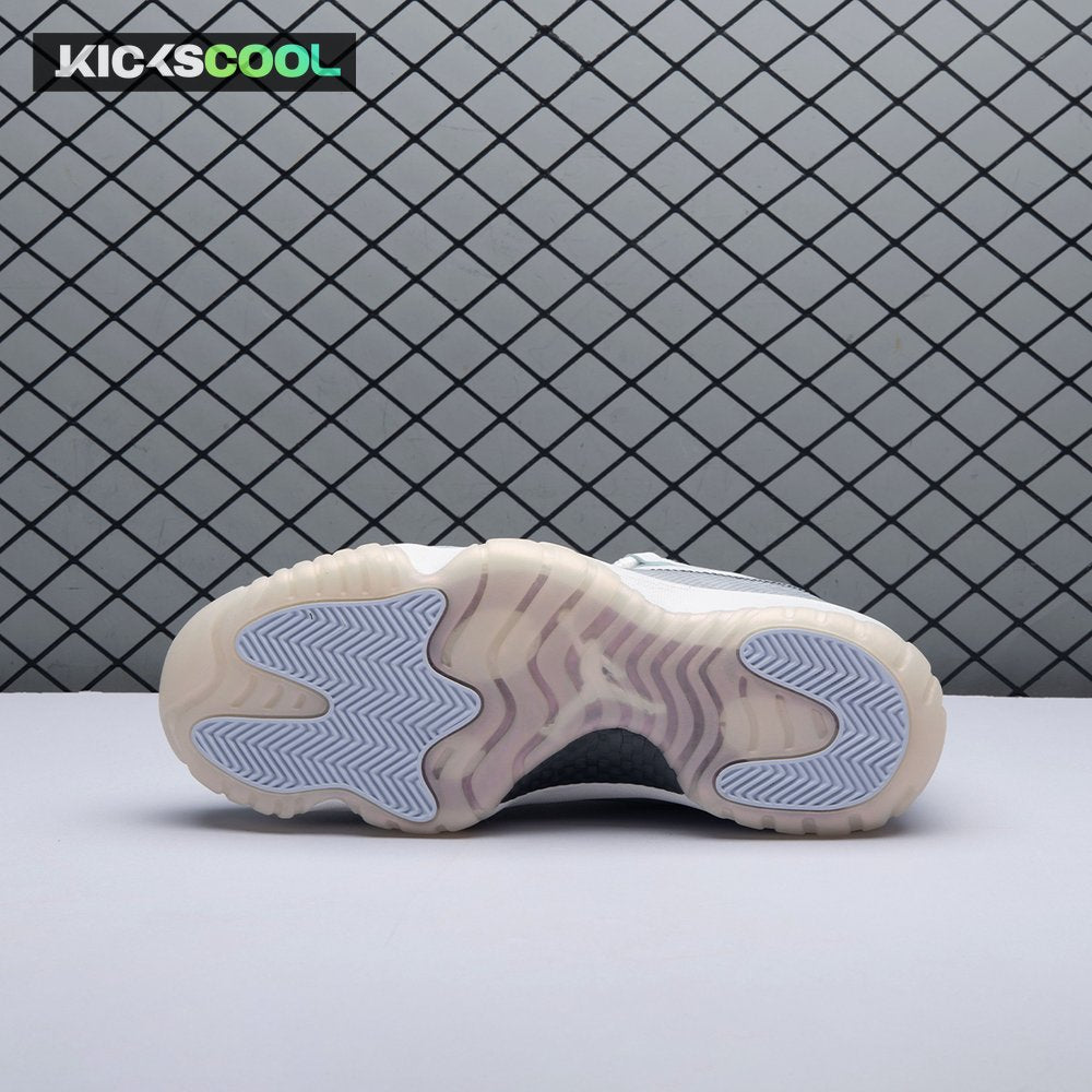 Air Jordan 11 Low "Year of the Snake" HQ7000-001 Unisex