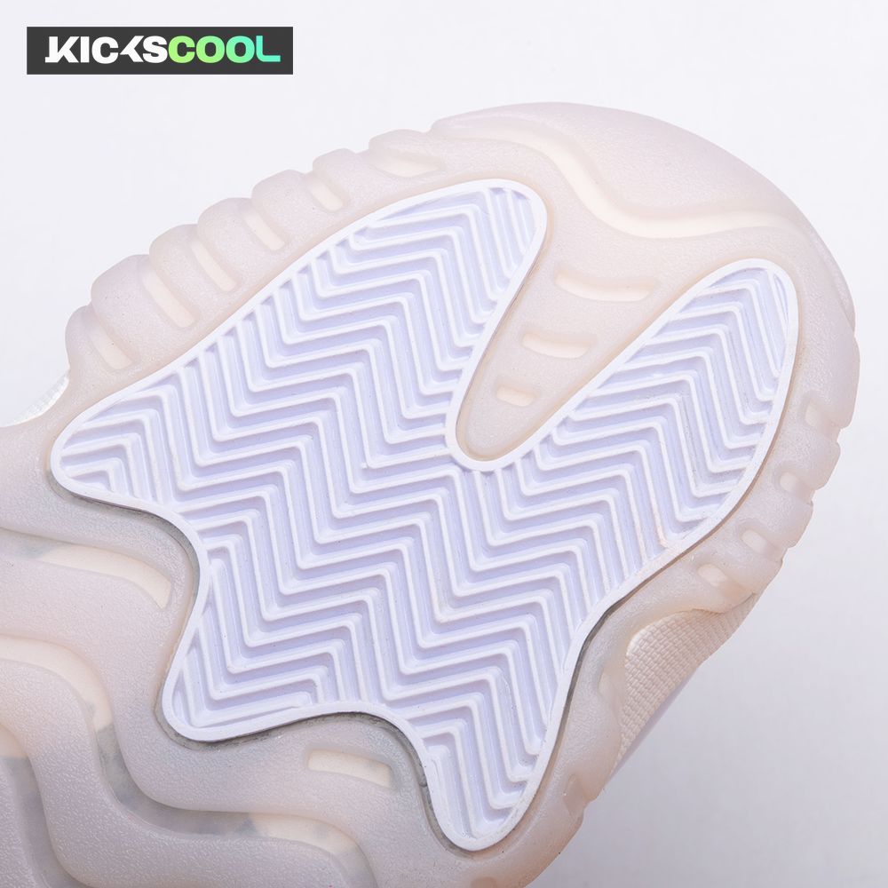Air Jordan 11 Low "Pure Violet" Unisex