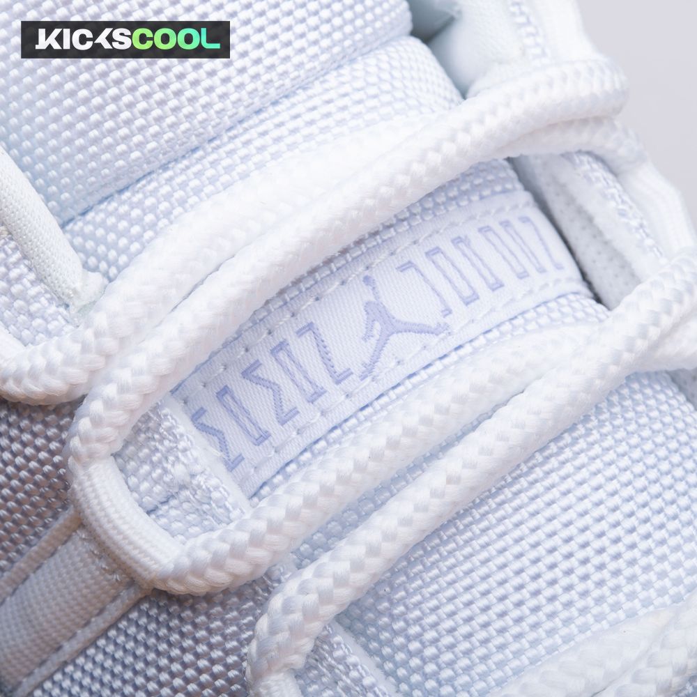 Air Jordan 11 Low "Pure Violet" Unisex
