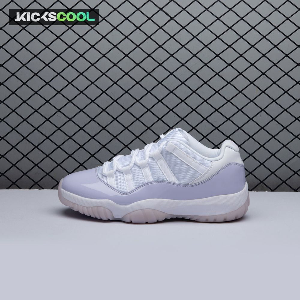 Air Jordan 11 Low "Pure Violet" Unisex