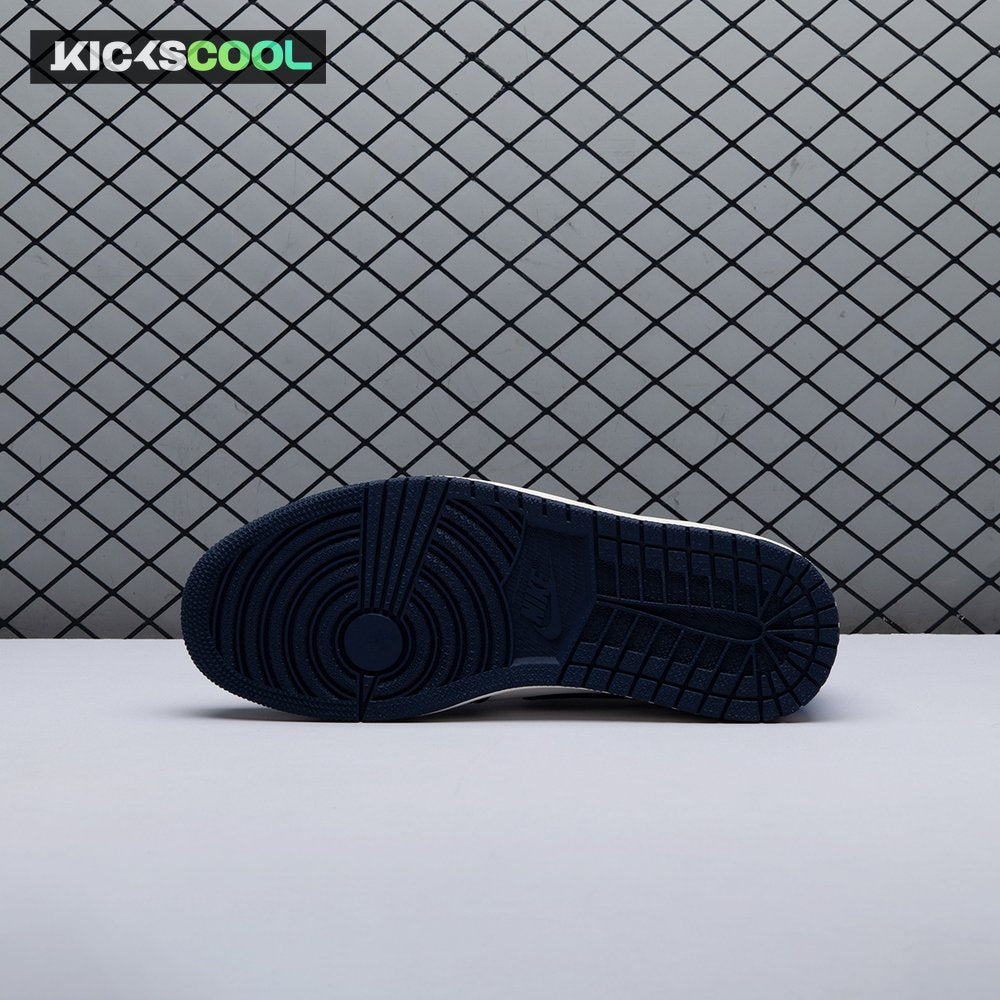 Jordan 1 Low OG Obsidian UNC CZ0790-400 Unisex