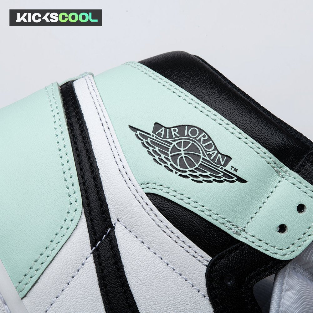 Air Jordan 1 OG Igloo 861428-100 Unisex