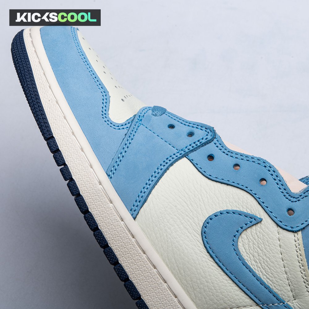 Air Jordan 1 Retro High OG "First in Flight" Unisex