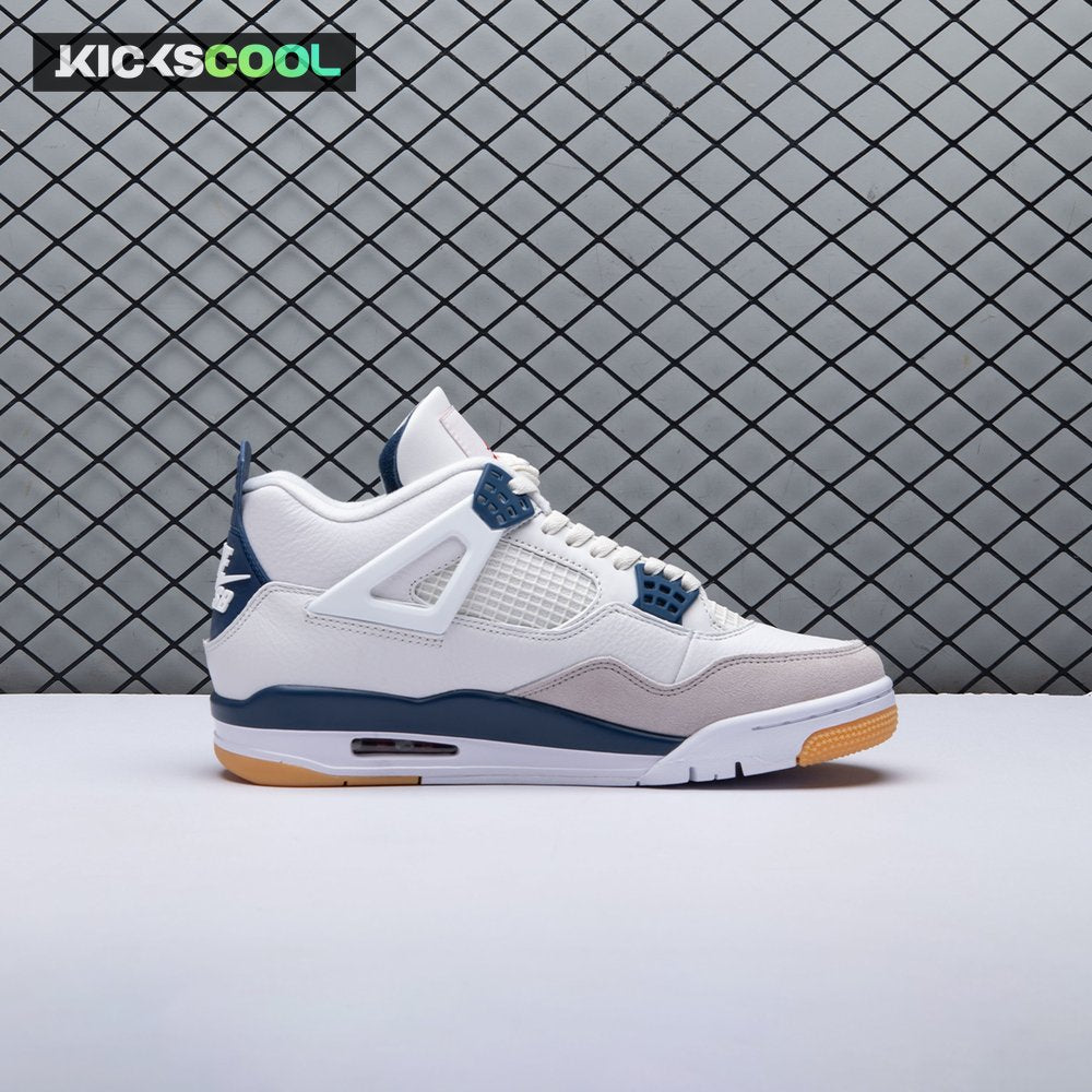Jordan 4 SB "Summit White/Navy" DR5415-100 Unisex