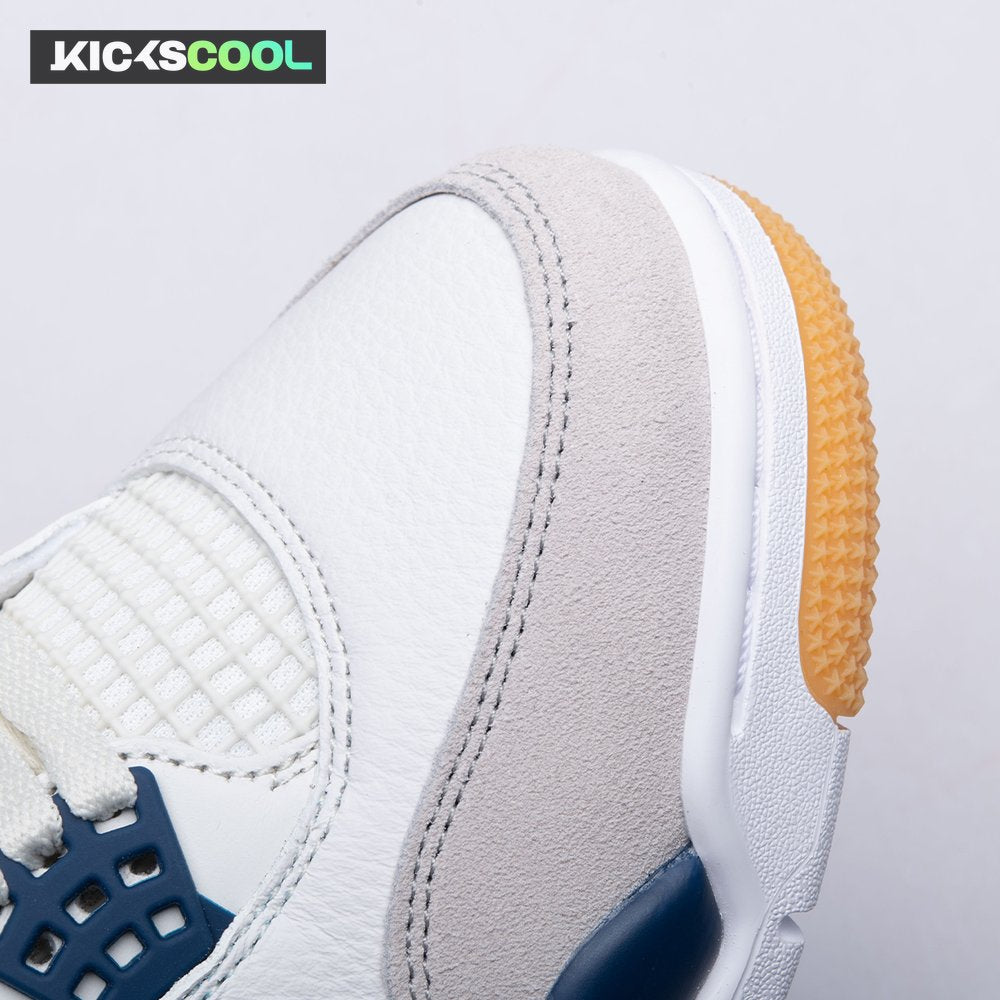 Jordan 4 SB "Summit White/Navy" DR5415-100 Unisex