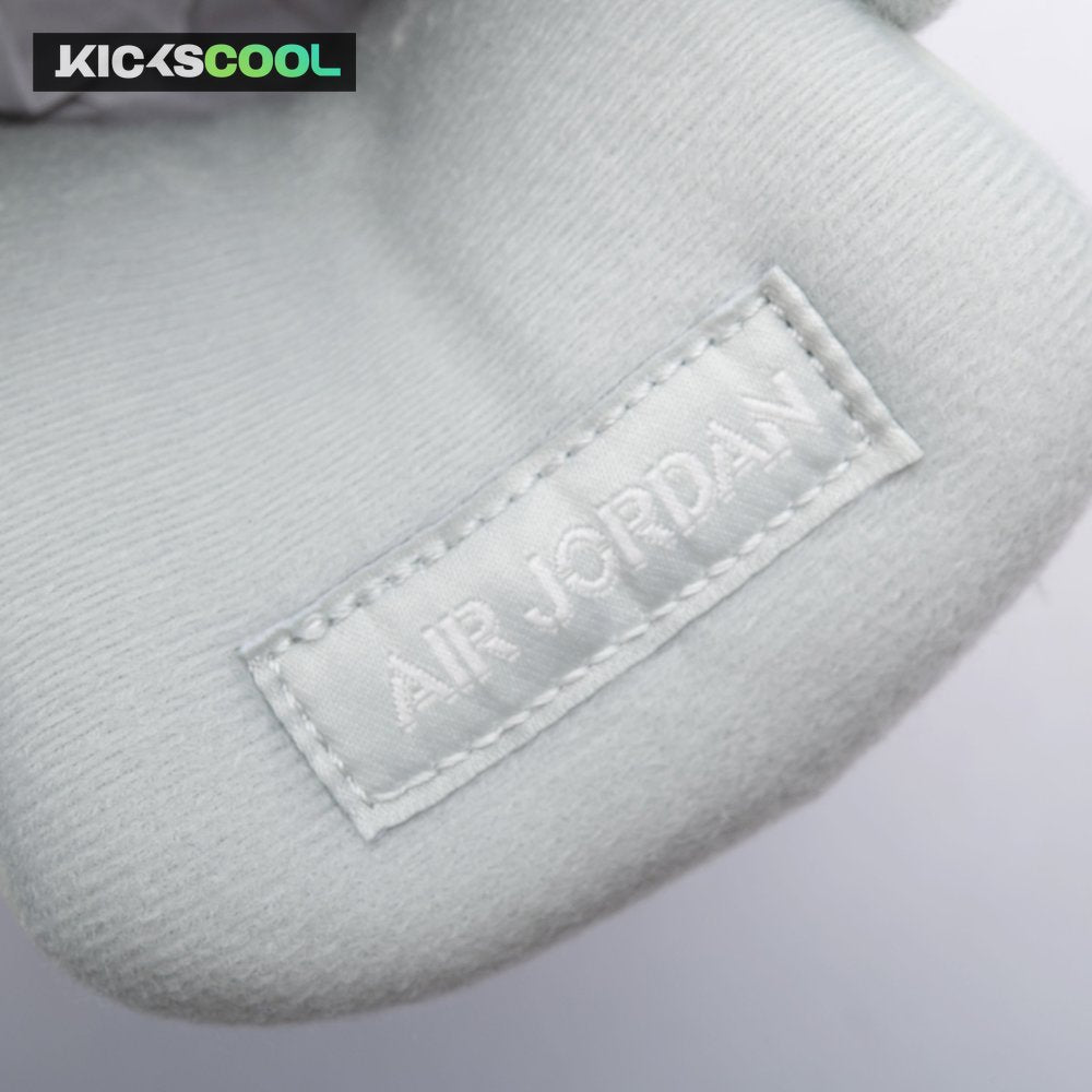 Air Jordan 4 "Seafoam" HV0823-003 Unisex