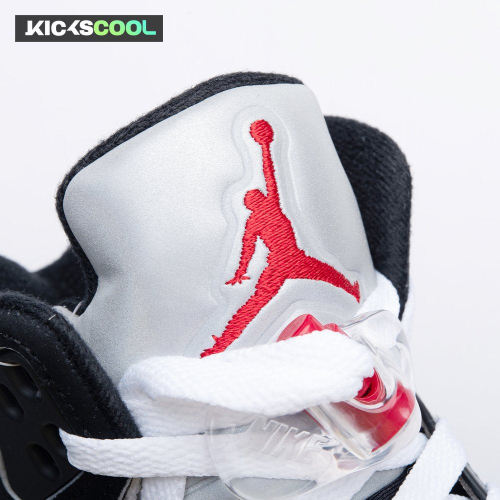 Air Jordan 5 'Black Metallic Reimagined' HF3975 001 Unisex