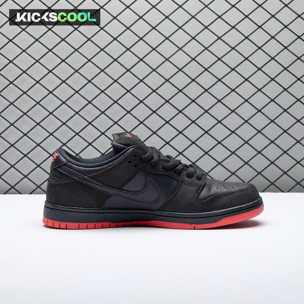 Dunk Low Pro SB 'Black Pigeon' Unisex
