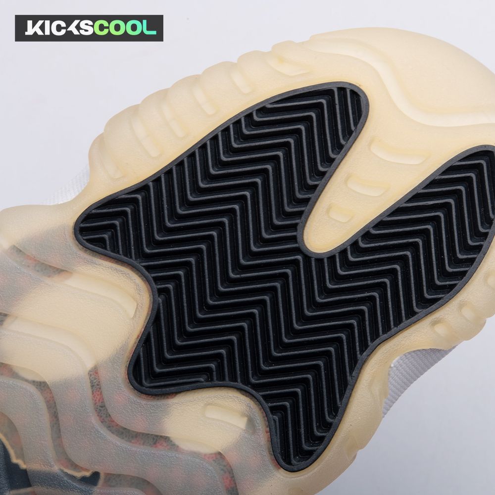 Jordan 11 Retro 72-10 378037-002 Unisex