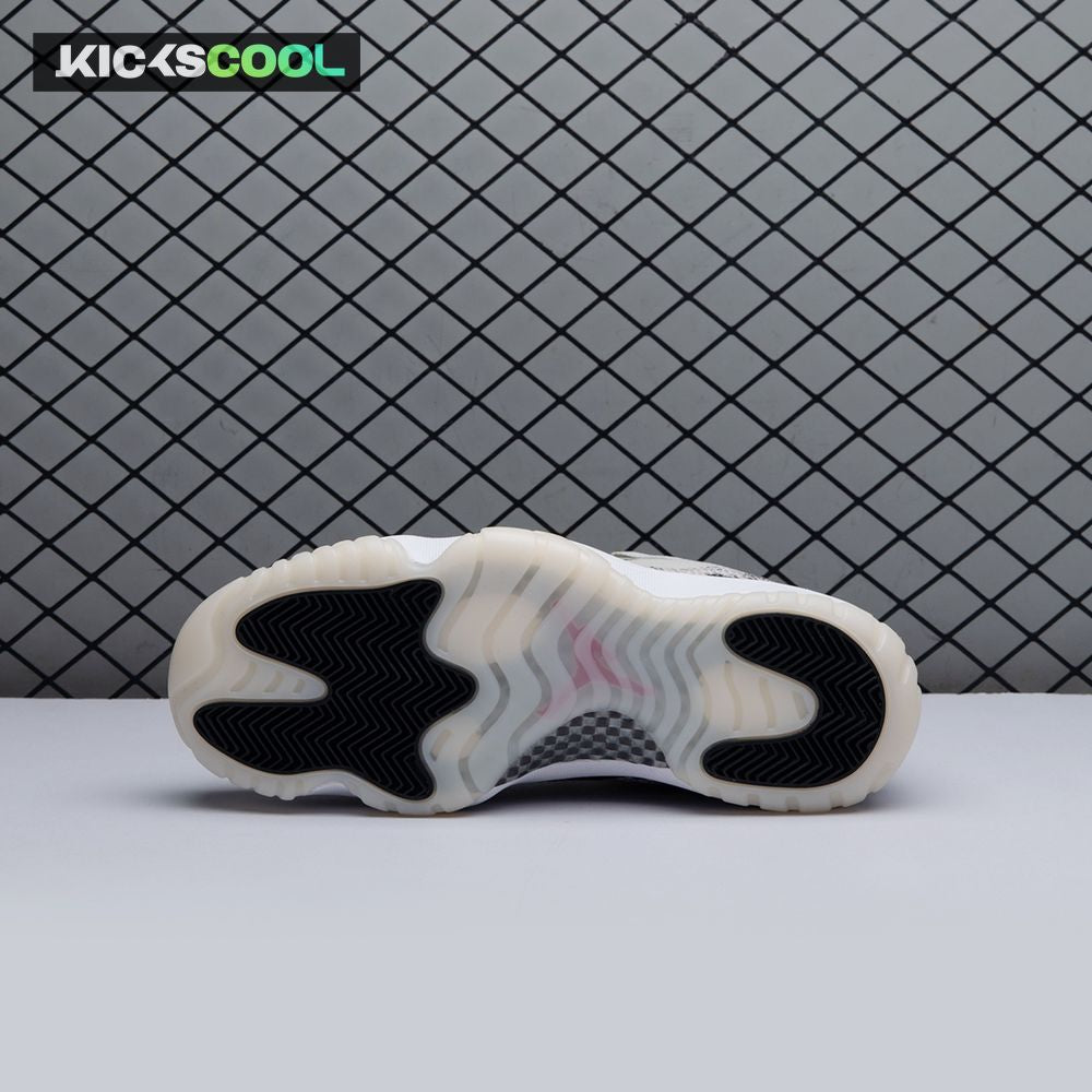 Jordan 11 Retro Low Snake Light Bone CD6846-002 Unisex