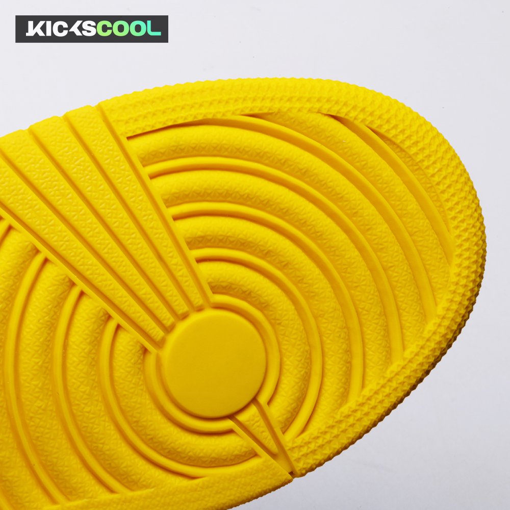 Jordan 1 Retro High Not for Resale Varsity Maize 861428-107 Unisex