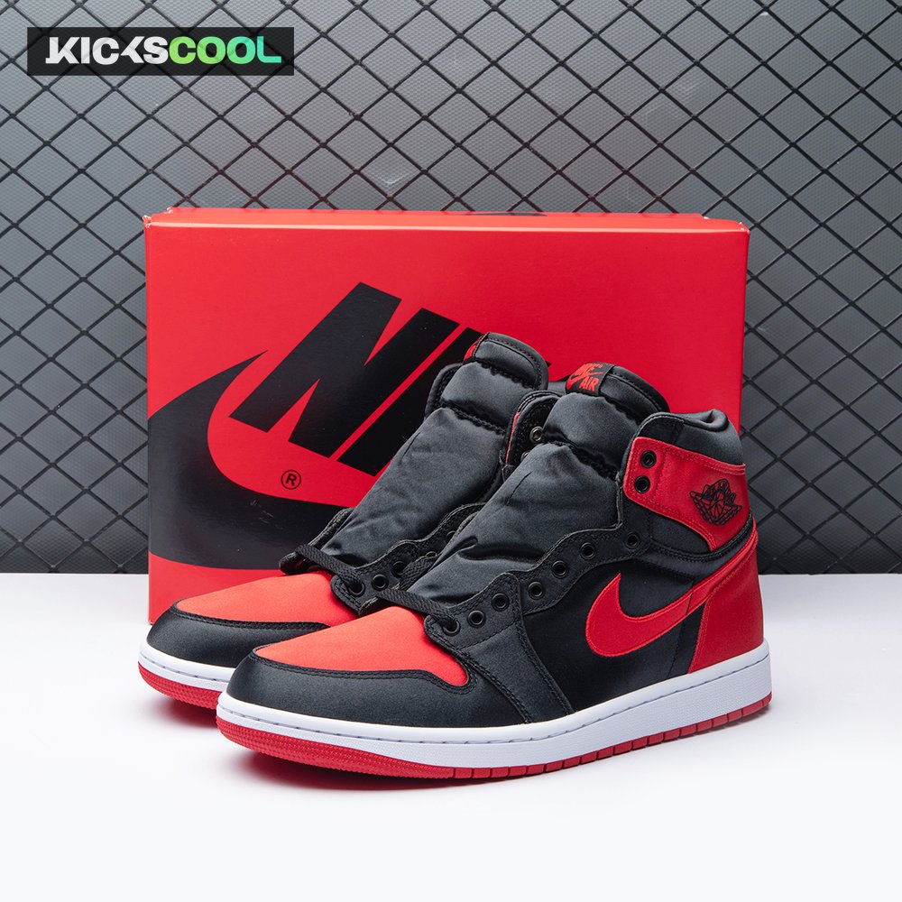 Jordan 1 Retro High OG Satin Bred Unisex