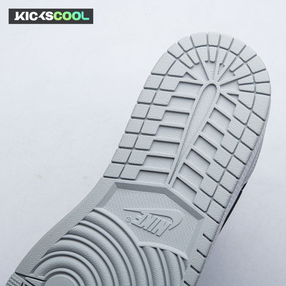 Jordan 1 Retro Low OG Barons CZ0790 110 Unisex