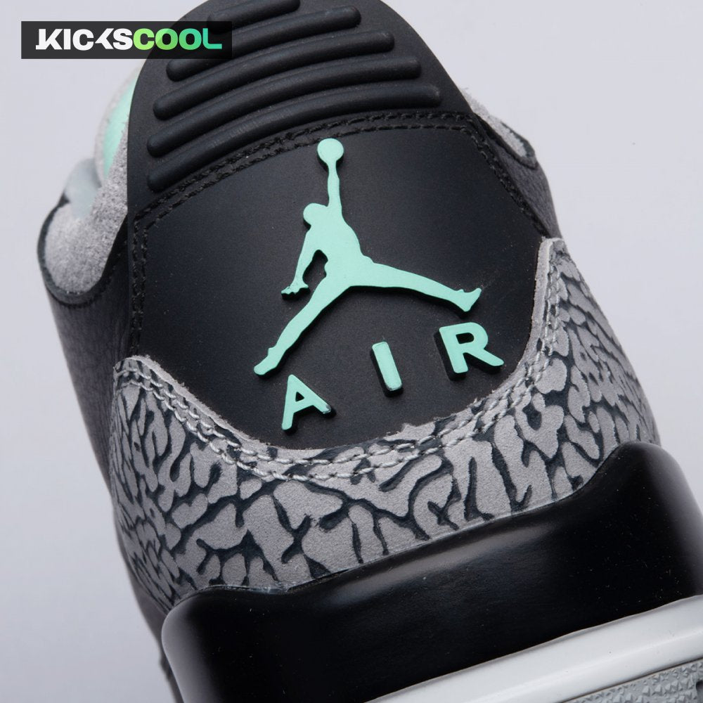 Jordan 3 Retro Green Glow CT8532-031 Unisex