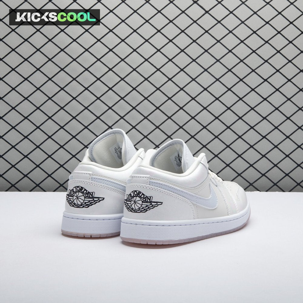Jordan 1 Low SE Year of the Snake (2025) HF4080-001 Unisex