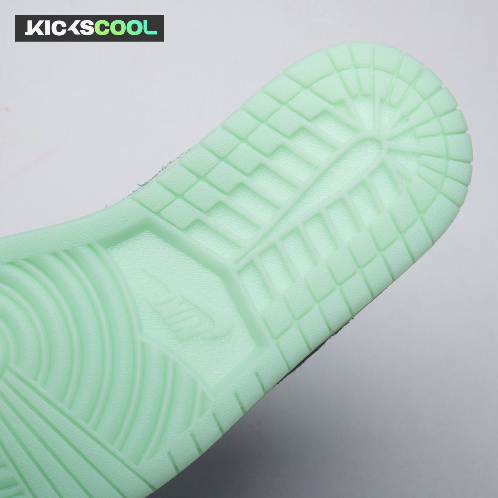 Jordan 1 Retro Low OG Washed Teal HQ8111-300 Unisex