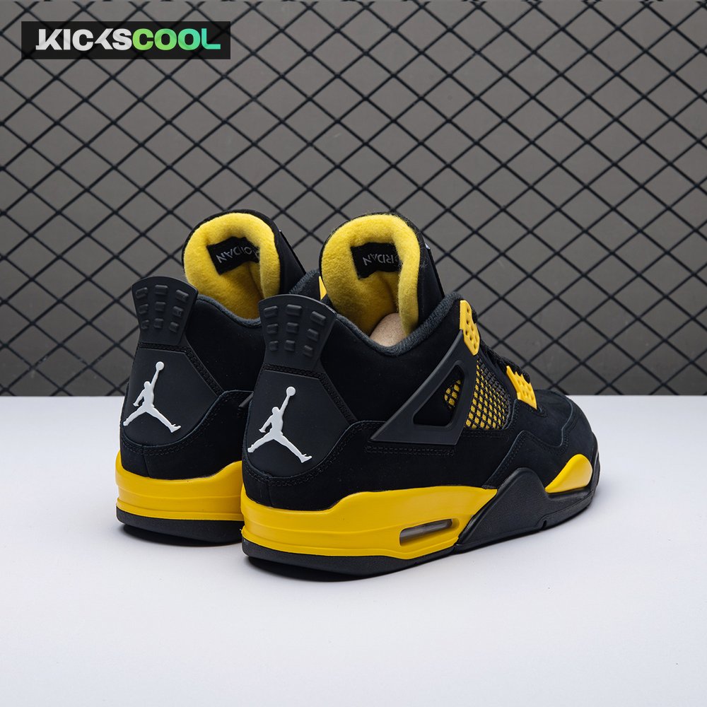 Jordan 4 Retro Thunder (2023) DH6927-017 Unisex