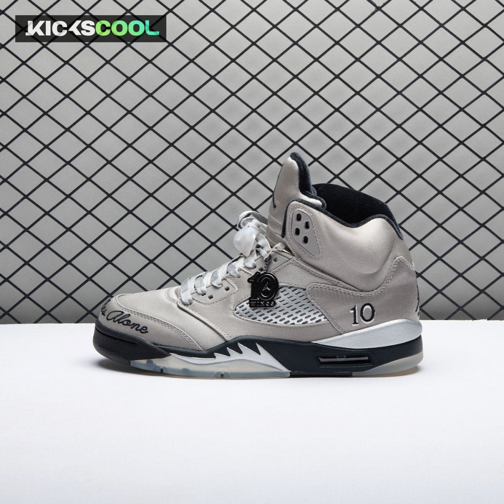 Jordan 5 RetroWings (2025)IO2038-001 Unisex